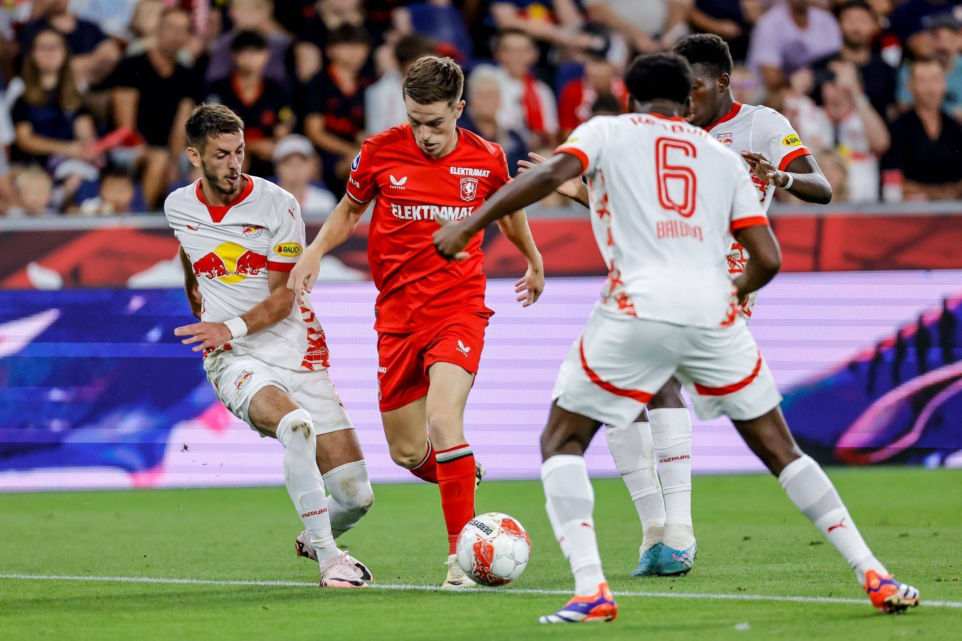 晋级悬念揭 晋级悬念揭