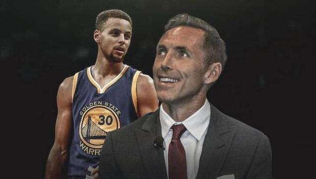 迷感到振奋 迷感到振奋