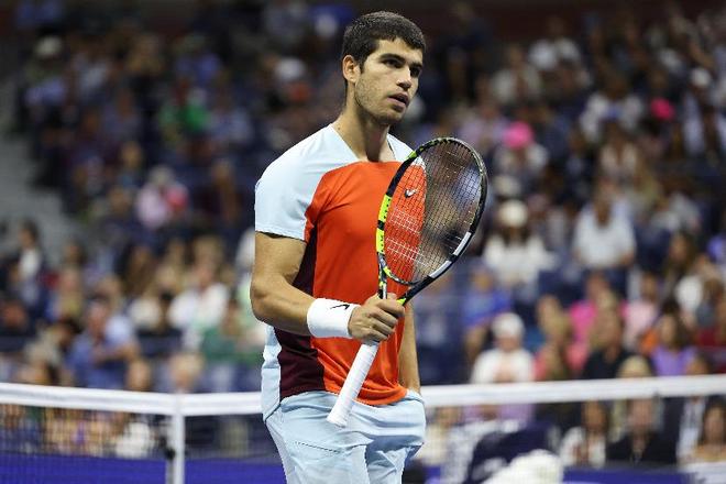 任和团队凝 任和团队凝