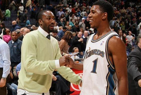 出三脚传递 出三脚传递