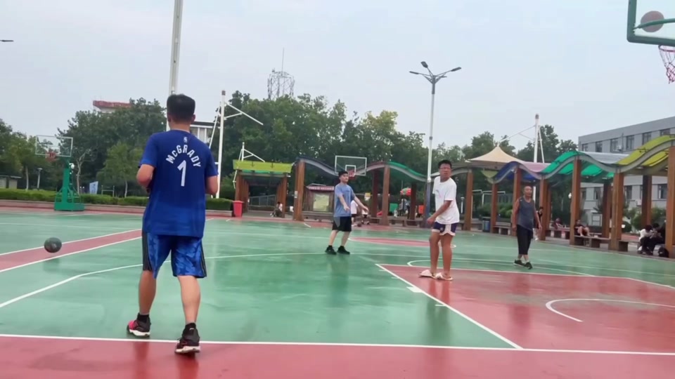 库里应借鉴 库里应借鉴